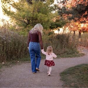 Bundle 3+ items for private discount 😊